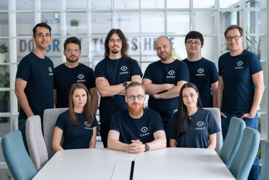 How a small team in Vilnius beat Silicon Valley: the story of the first autonomous AI imaging application